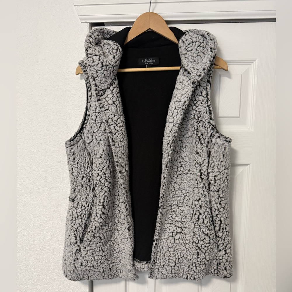 CoffeeShop Sherpa Vest